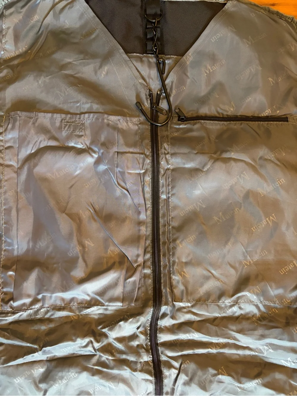 MATEIN Garment Bag For Travel- Large Foldable Suit Luggage EUC